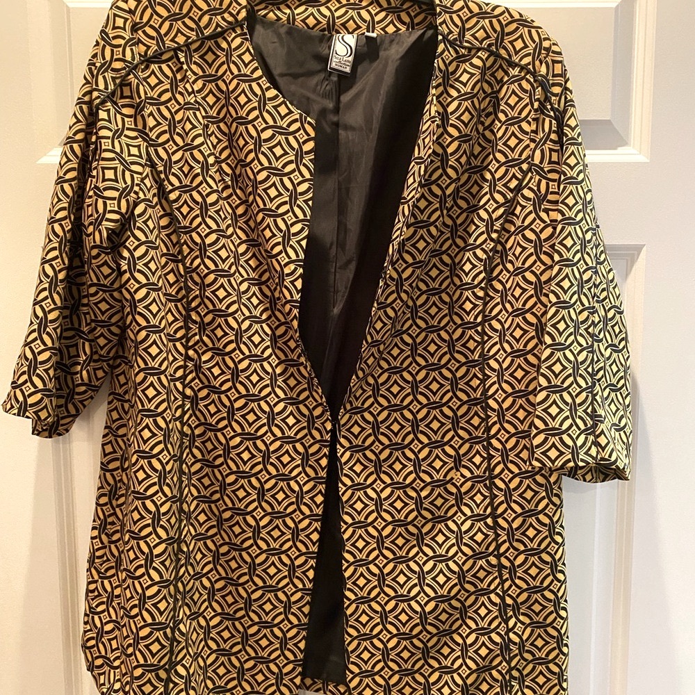 SilkLand Yellow and Black Geometric Blazer
